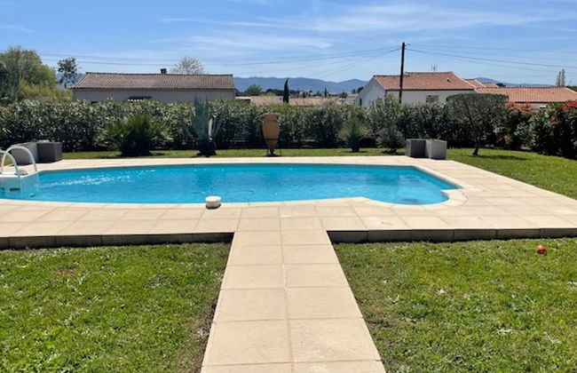 Villa in Vidauban With Pool & Vineyards Nearby - Foto 1