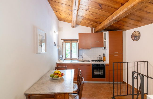 Graceful Holiday Home in Acqualagna With Swimming Pool - Foto 28