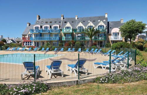 LocaLise - Maison E4 au Guilvinec - A 20m de la mer avec jardin et piscine - Tout à pied, plages, port, centre, commerces, marché - Wifi inclus - Linge de lit inclus - Animaux bienvenus - Foto 35