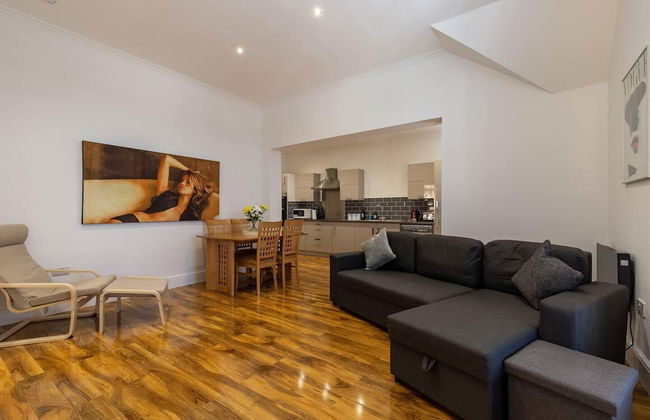 Inviting 1-bed Apartment in Lytham Saint Annes - Foto 18