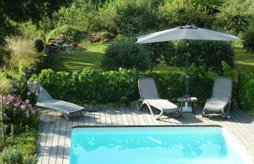 Maison avec piscine privée à Loubressac proche Rocamadour & Vallée Dordogne, du Samedi au Samedi - Photo 4