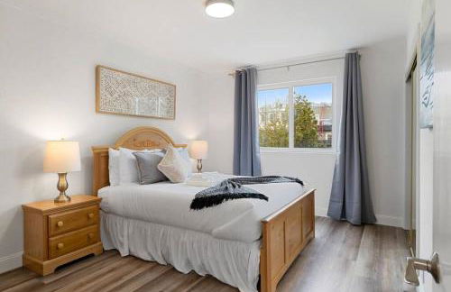 Stunning 2 Bedroom 1 Bath Home near BART - Photo 36