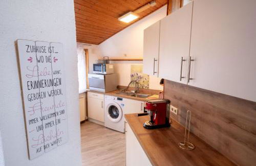 Charmantes 1-Zimmer Loft - Parkplatz - Bushaltestelle - Foto 11