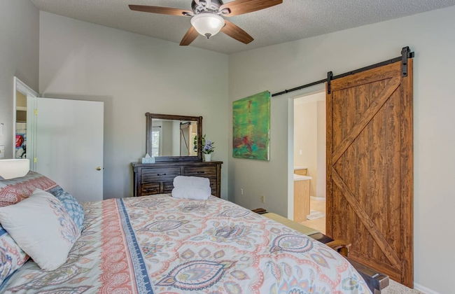 4BR AF Academyw/hot Tub & Firepit - Foto 9