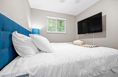 Spacious 2 Bedroom Townhome by StayLage - Foto 10