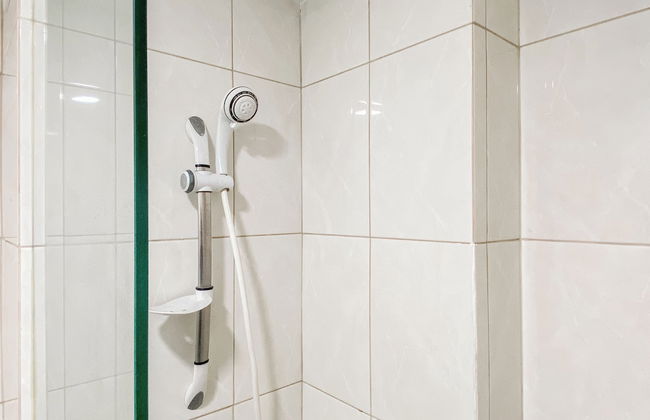 Cozy Living Studio With Direct Access To Pool, Gym And Playground At Springlake Summarecon Bekasi - Foto 12