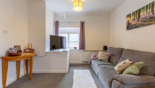 Charming Historic Stay - Cosy Flat with parking - Foto 3