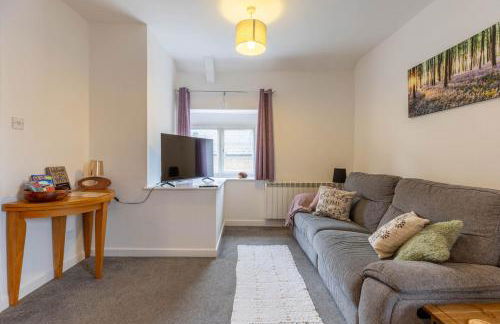 Charming Historic Stay - Cosy Flat with parking - Foto 3