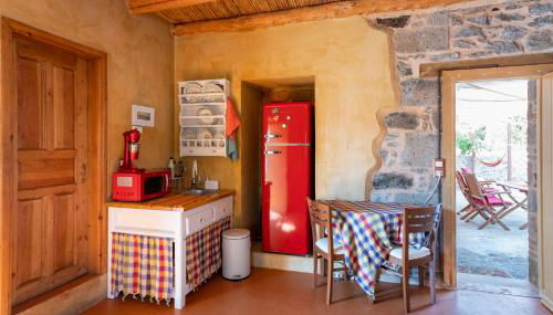 Το Καμίνι, πέτρινη κατοικία πάνω στη θάλασσα The Kiln House Kamini, Retreat on the beach - Foto 4