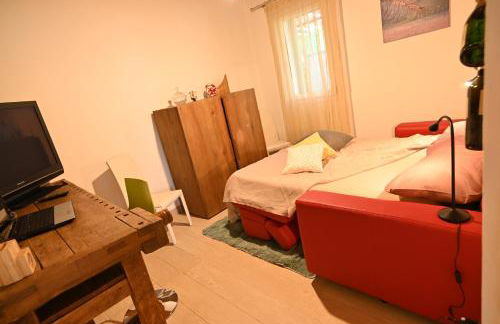 CA CENTOSA ARTISTIC HOUSE villa storica ristrutturata con patio e giardino - Photo 60