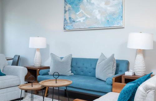 Central 1-BR Condo Assembly Row Gym & Pool Sleep 5 - Photo 16