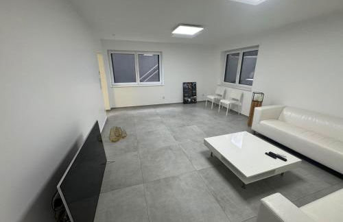 Neubau 2-Zi Wohnung - 15 min von Köln - Photo 9