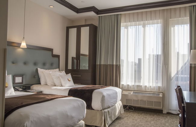 Aura Hotel Brooklyn - Photo 39