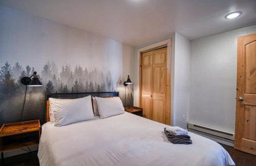 The Hilltop Haven 2bd Suite and Pet Friendly - Foto 12