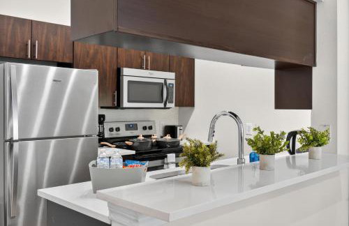 Worldcup Ready Beautifully Furnished One Bedroom Apartment in the Heart of West Village Dallas with Pool and Free Parking - Foto 4