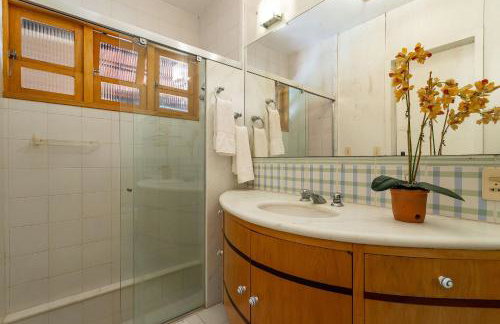 Casa na Granja Comary com piscina, churrasqueira e jacuzzi privativa - Foto 25