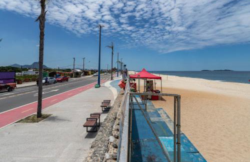 Studio completo com ar, garagem e varanda espaçosa - Ideal para 3 pessoas - Foto 26