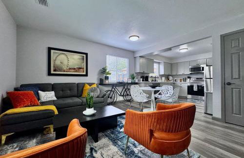 Central Midtown Apt-Secure Parking-Walk to Target - Foto 22