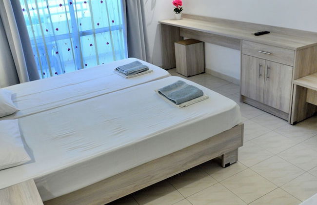 Maroula Studios - Photo 9