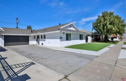 H&H Modern Lux 4BD 1 King Suite 3 Queen SoCal Disney - Foto 8