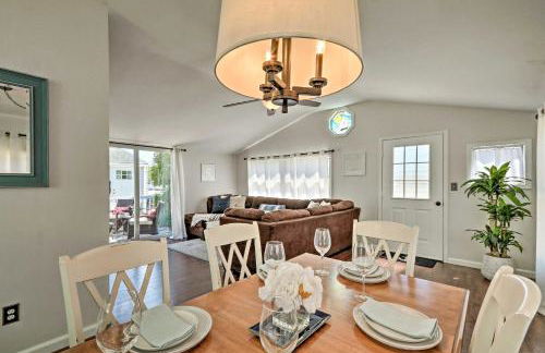 Beachy Lavallette Cottage with Outdoor Shower, Patio - Foto 12