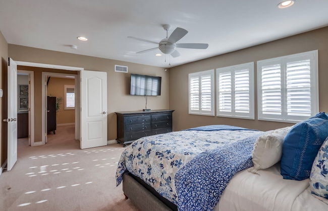 Beautiful Backyard Oasis 5 bedroom 3 Bathroom Home - Foto 3