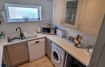 HighTide - 2 bed with parking, balcony & sea view. - Photo 32