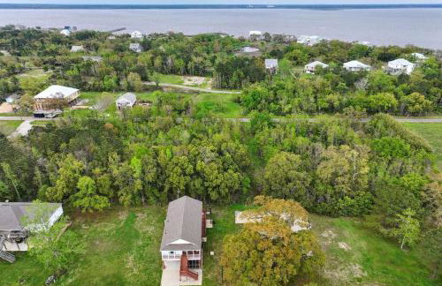 Old Town Bay St. Louis Outdoor Bar Area Game Room - Foto 20