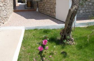 To Stolidi tis Psinthou - Foto 26