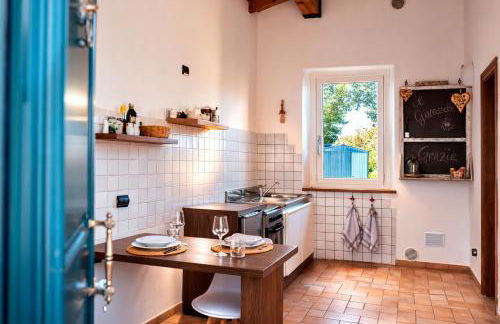 Chalet con Piscina "Il Girasole" Relax in Campagna - Foto 25