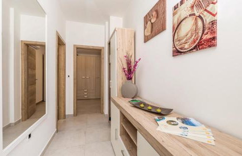 Beautiful Home In Matulji With Wifi - Foto 40