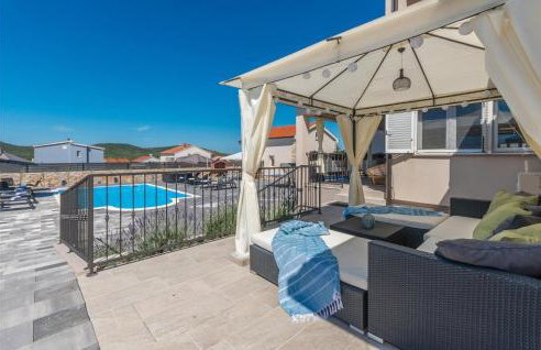 Amazing Home In Sukosan With Wifi - Foto 8