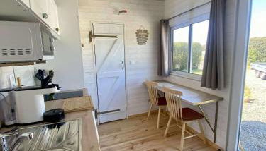 Mimi's tiny house - Photo 4