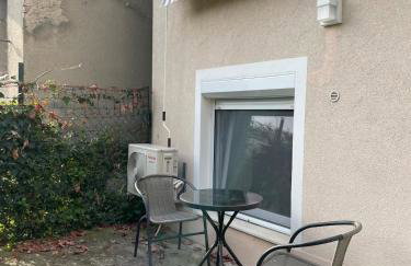 Mima's Place - Photo 8