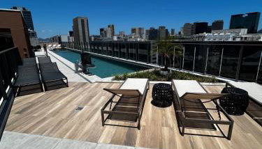 Apartamento no centro do Rio, Metrô e VLT na Porta e piscina no Rooftop - Foto 1