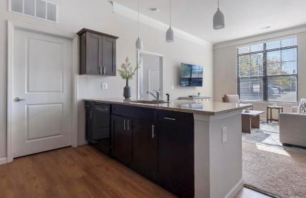 Landing Chic 1BD Pool Gym - Foto 32