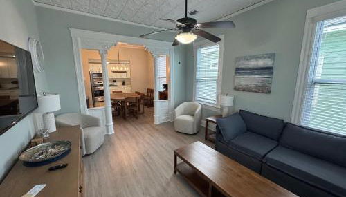 Family & Pet-Friendly - Walk to Beach & Pier - Foto 4