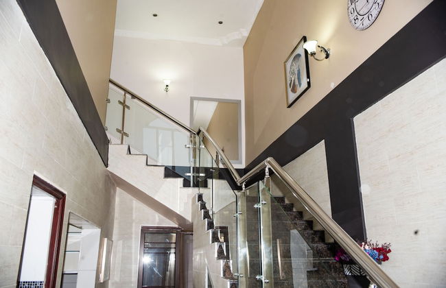 Lusaka Luxe - Your Private Oasis Awaits in the Heart of Zambia - Foto 13