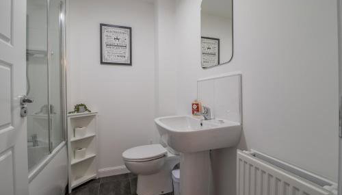 Lendrick House-Spacious 3 Bed House in Falkirk - Foto 2