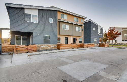 Fancy Townhome Near Old Town, Breweries and River! - Foto 46