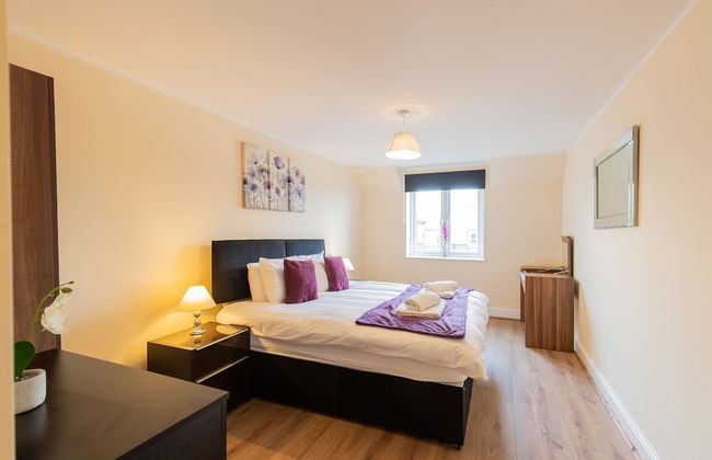 2-bedroom Penthouse, Clockhouse, Hoddesdon - Photo 18