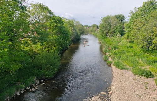 Family Home Near City Centre - Foto 45