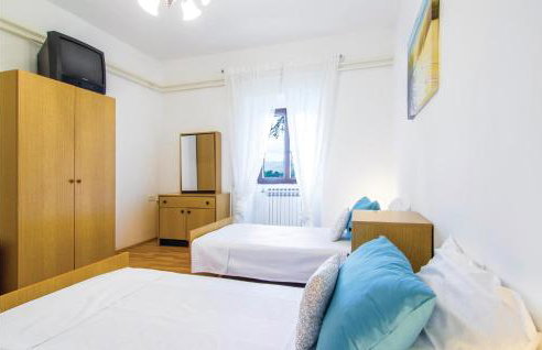 Three-Bedroom Holiday Home Krsan With An Outdoor Swimming Pool 07 - Foto 31