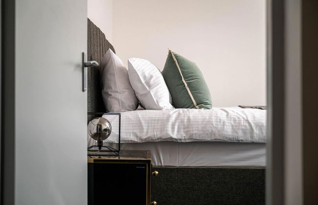 2 Bdr Modern Living in The Old Bank Hse - Foto 4