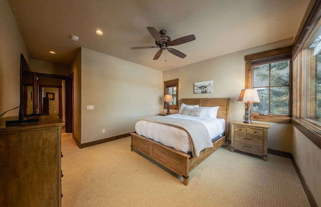 Wilderness Club Lakefront Lodge - Photo 6