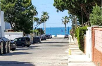 Cozy Chalet - playa a 200m - Foto 3