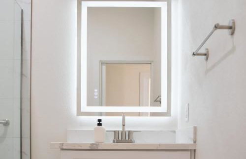 VEGAS OASIS CLOSE 2 STRIP! Private Hot tub & Heated Pool - Foto 15