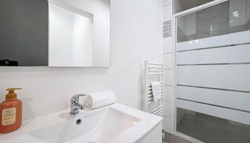 Apartment 10pers Aubière , Parking, WiFi - TV - Foto 3