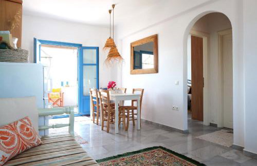 Paros Book'Inn - Photo 5