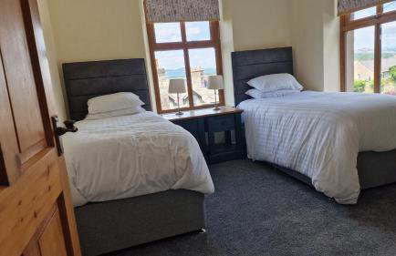 Carr Garth - Photo 12